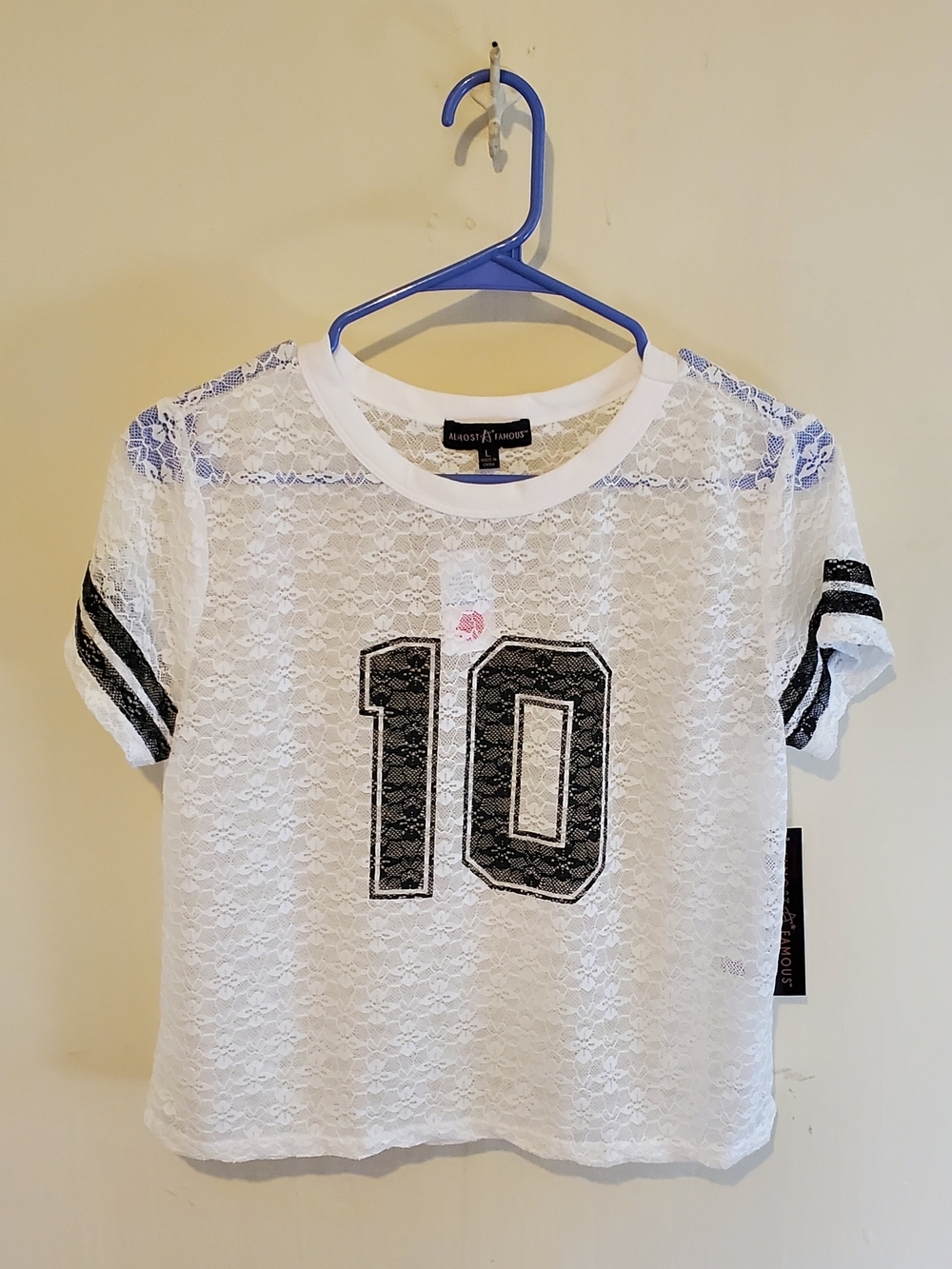 Almost Famous White Lace Crop Tee with Black '10' Graphic SIZE L